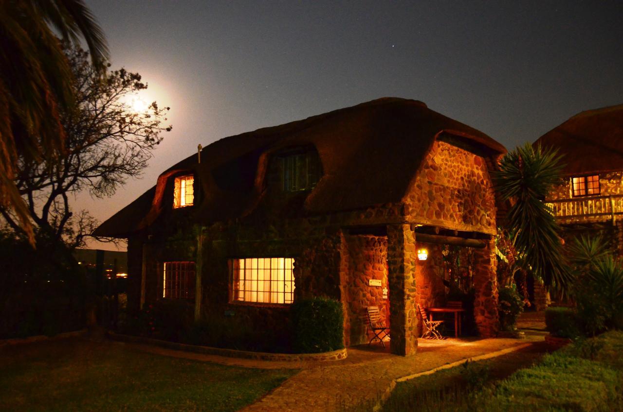 The Farm Inn Претория Екстериор снимка