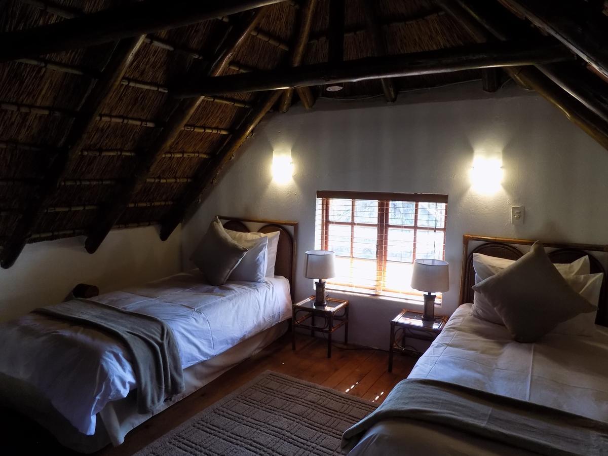 The Farm Inn Претория Екстериор снимка
