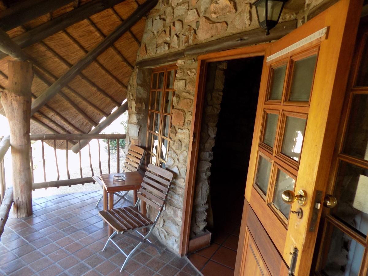 The Farm Inn Претория Екстериор снимка