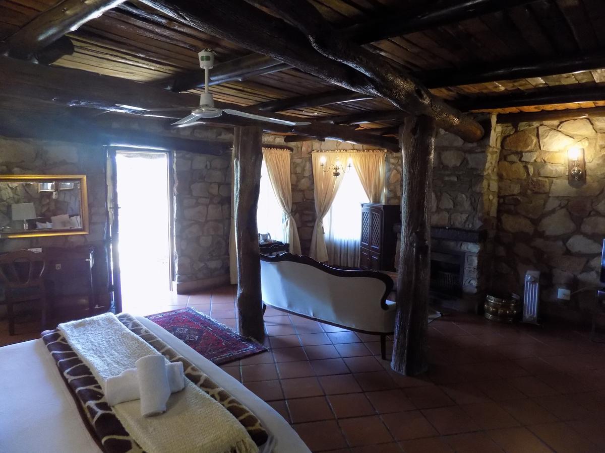 The Farm Inn Претория Екстериор снимка