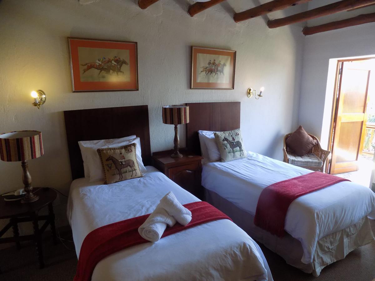 The Farm Inn Претория Екстериор снимка