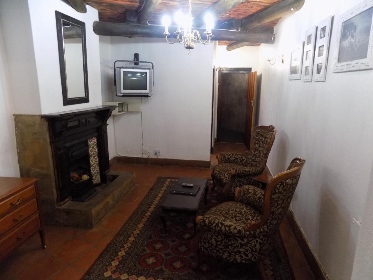 The Farm Inn Претория Екстериор снимка